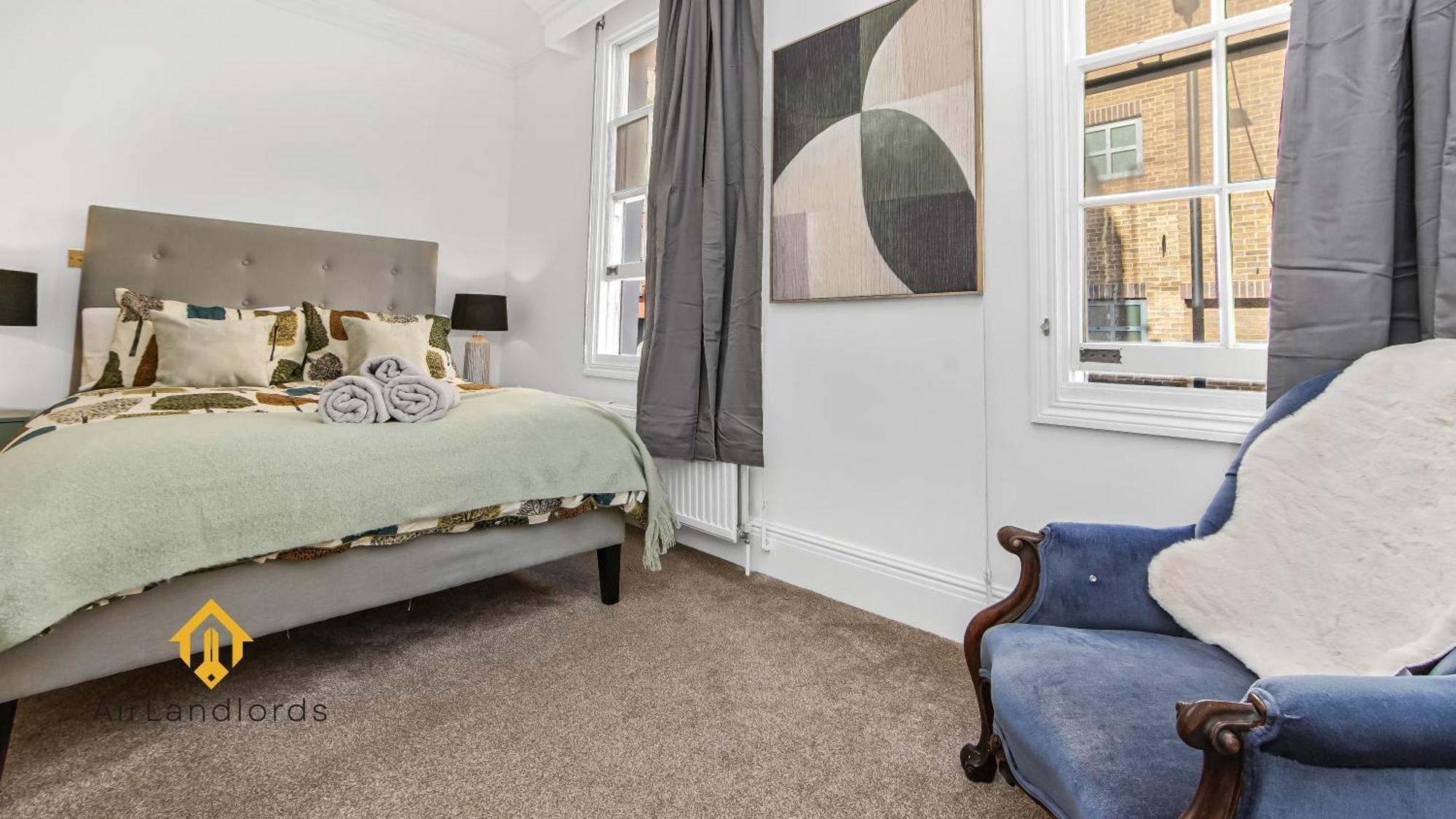 Exceptional 4 Bedroom House Paddington Station! ロンドン エクステリア 写真